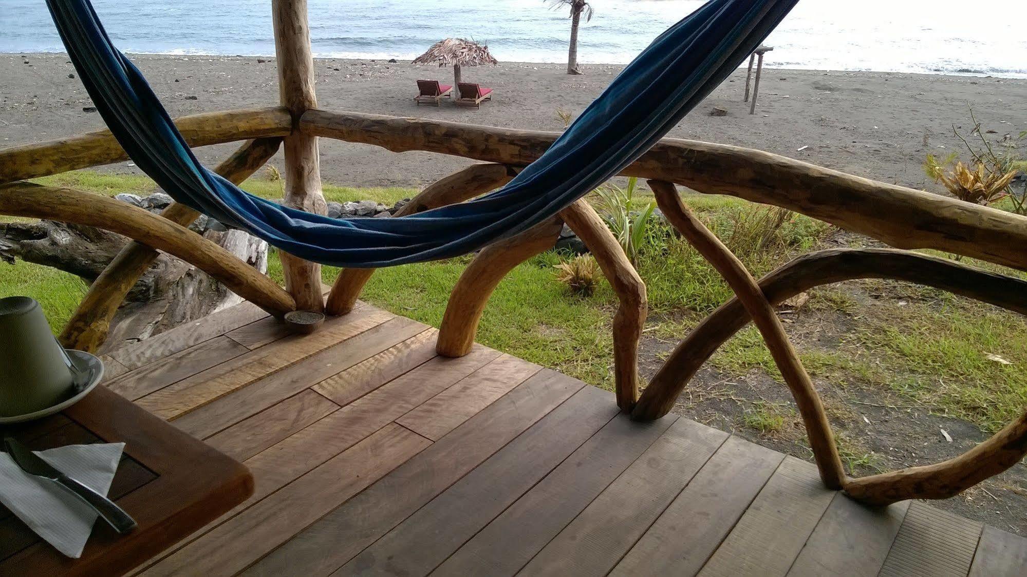 Friendly Beach Looukeureus Екстер'єр фото